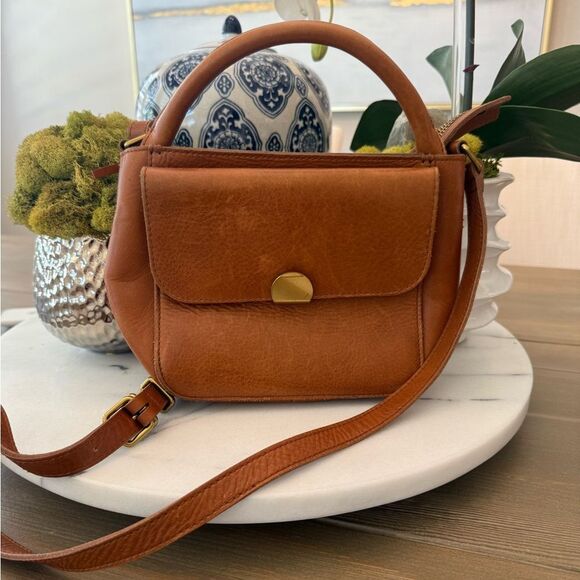 MADEWELL Mini Abroad Crossbody Bag Dark
Toffee Leather Top Handle Small Cognac - Picture 2 of 9